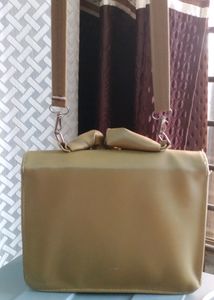 Trendy Slingbag