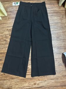 Wide Leg Black trouser