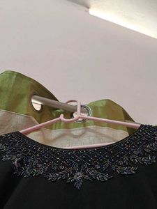 Elegant Black Embroidered Kurta