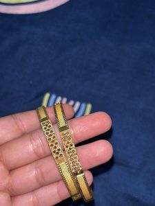 Bangles (Set of 2)