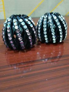 Set of 2 Jeweled Hair Clips
