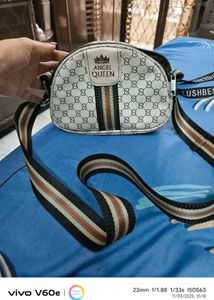 Stylish sling Bag