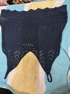CECIL MCBEE Knit Top