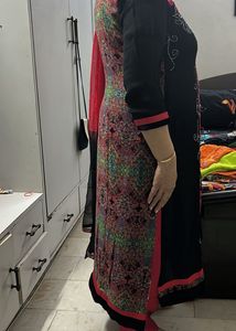 Red And Black Suit Set With Florat Pattern