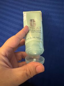 Clinique Exfoliating Scrub