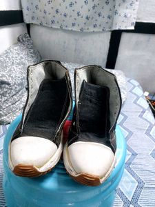 Used Sneakers