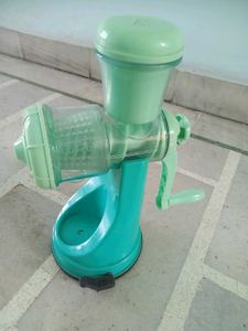 Manual Hand Juicer