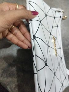 Totally New White Geometric Crossbody Bag