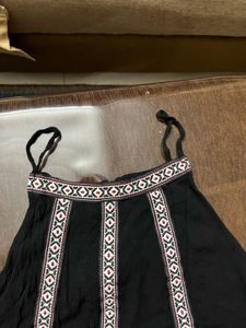 Black Sleeveless Top