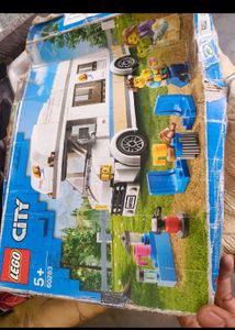 LEGO City Holiday Camper Van