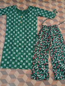 Green Printed Kurti Pant Set