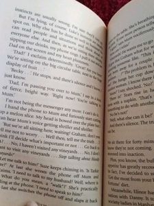 shopaholic to the rescue by Sophie kinsella
