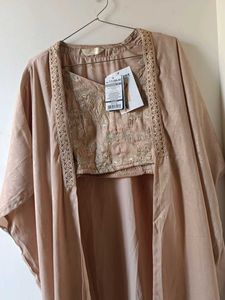 Embroidered Top With Shrug