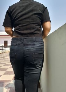 ✅️NEW PRODUCTSuper Stretchable HIGH WAIST Jeans