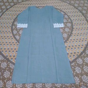 Pakistani Style Kurta Sets.