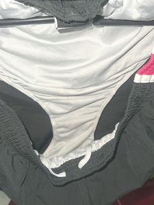 Dri-Fit Shorts L-size with Compression Underwear A