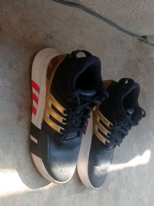 Adidas Black &amp; Gold Sneakers