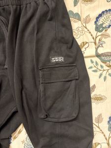 🪩🎉Affordable!!! Black Cargo Pants 🤩
