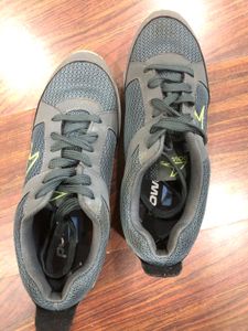 Casual Sneakers size UK6