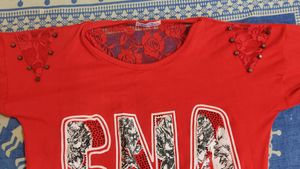 Red Full sleeve Tshirt