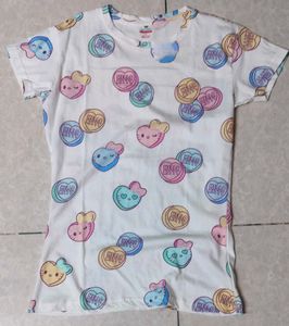 women tshirt or top.