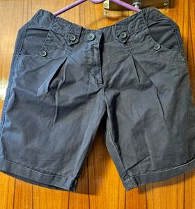 Women Grey Shorts with pockets