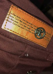 Burgundy Men's Suit - Formal Style free with tie