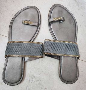 Flats Sandals