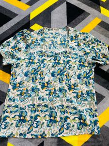 Floral Print Puff Sleeve Top