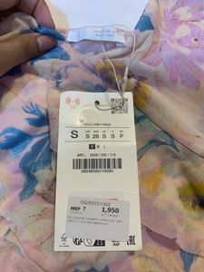 Zara Floral Ruffle Top