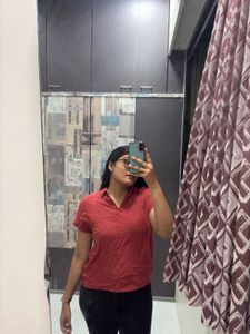 Red Short Sleeve V-Neck Top