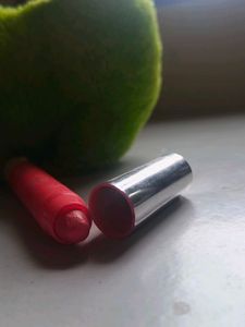 Lakme Absolute Lipstick