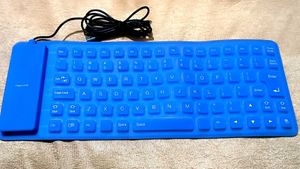 Flexible Rubber Keybord On Bed Typing