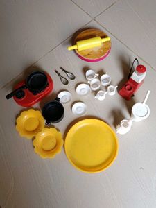 Toy Kitchen Set