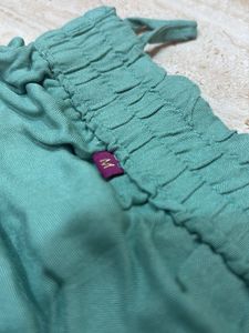 Beautiful And Comfortable Suit Set