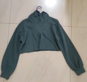 Zela Crop Hoddie