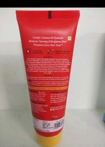 2 Aquologica Detan Smoothie Face Wash