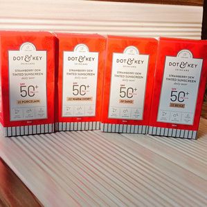 Dot & Key Sunscreen SPF 50