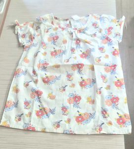 Pretty Flower With Birds T-shirt 🫶🏻