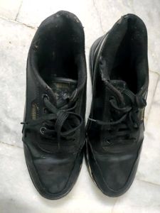 Puma Black Sneakers