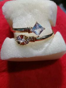 Stylish Bangle Bracelet