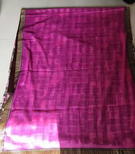 Stylish Patterned Saree