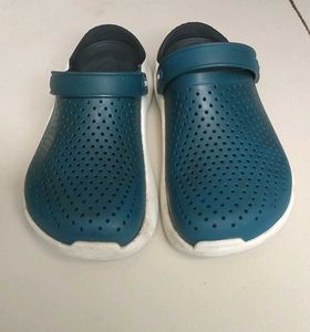 Unisex Lite Ride Crocs