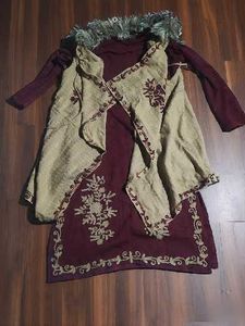 Burgundy Embroidered winter Kurta with ponchoo