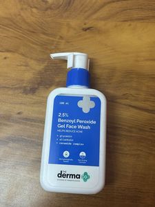 The Derma Co 2.5% Benzoyl Peroxide Face Wash