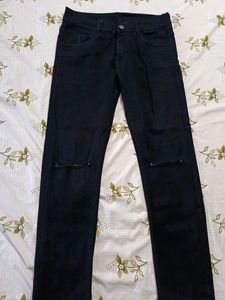 Black Knee Cut Jeans