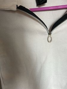 Cute White Zipper Top