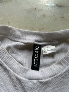 H&amp;M White Crop Top