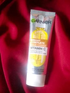 garnier vitamin c face wash