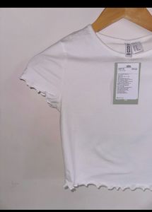 H&amp;m White Crop Top🤍🥡